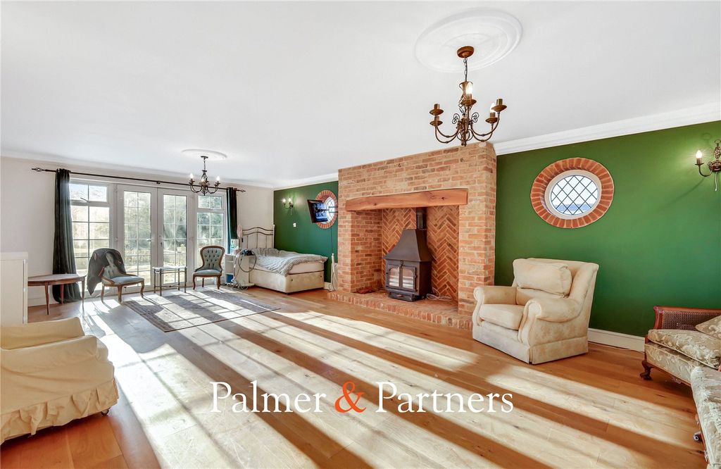 Property photo 3 of 37 Picture No. 34