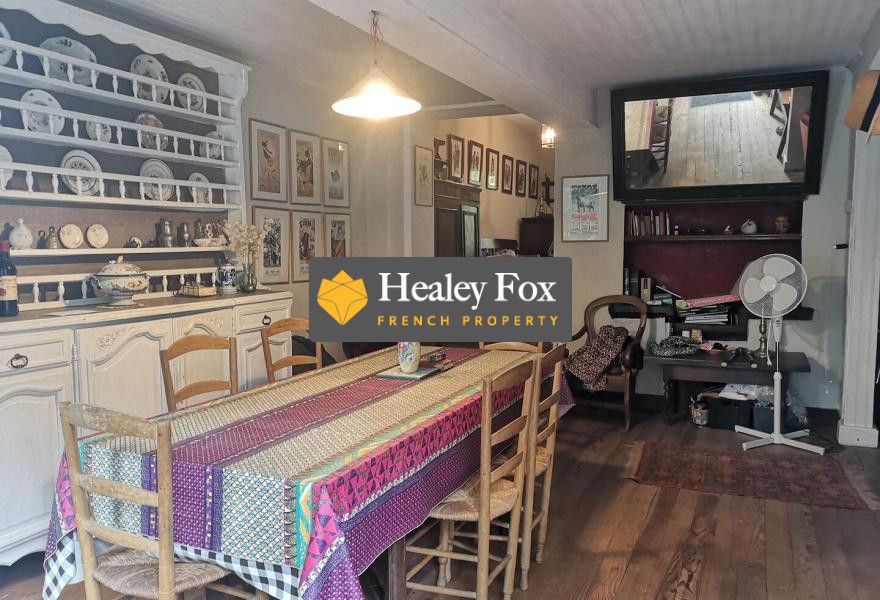 Property photo 3 of 11