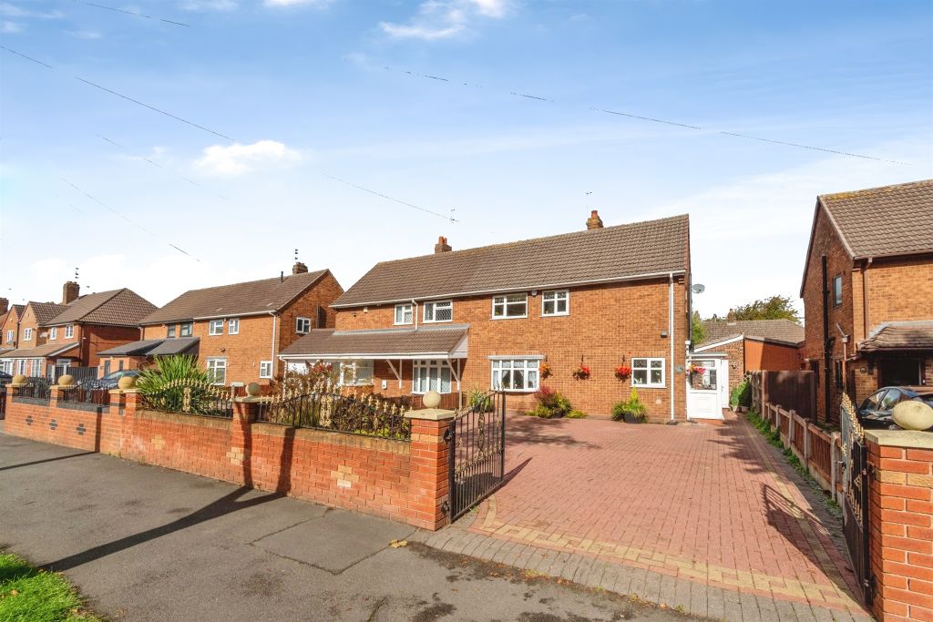 Property photo 1 of 24
