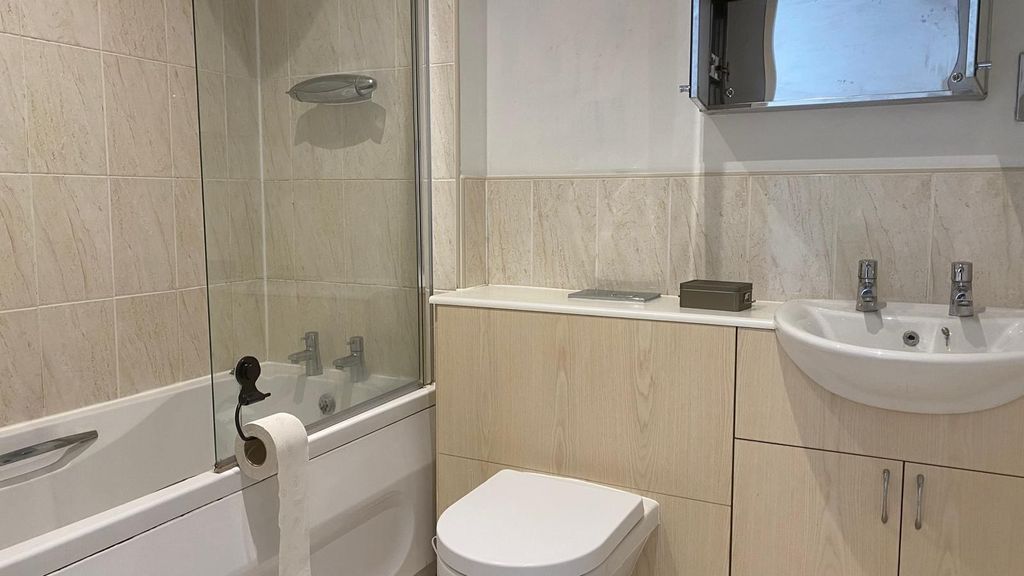 Additional image 7 of 1 bed flat for saleVictoria Wharf, Cardiff CF11