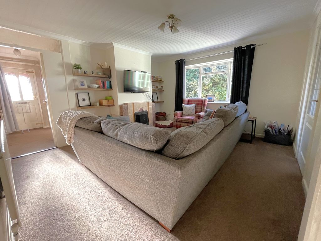 Property photo 2 of 17 Img_1216