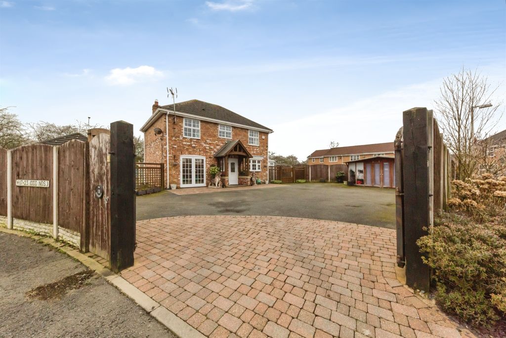 Property photo 2 of 20