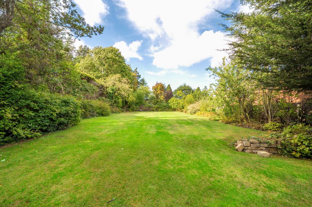 Property photo 3 of 29