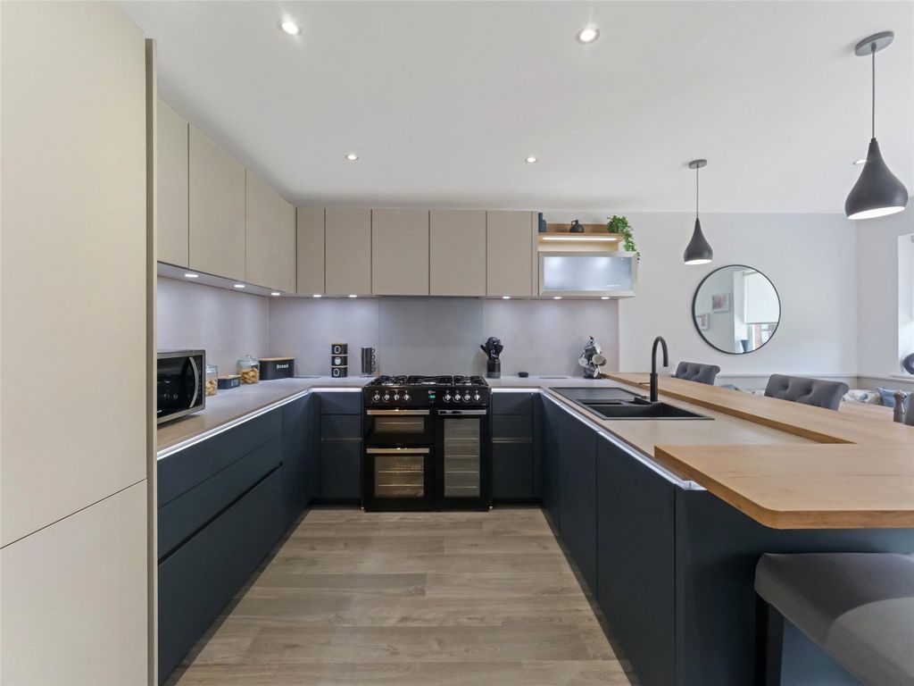Additional image 15 of 5 bed detached house for saleEglintoun Road, Stewarton, Kilmarnock, East Ayrshire KA3