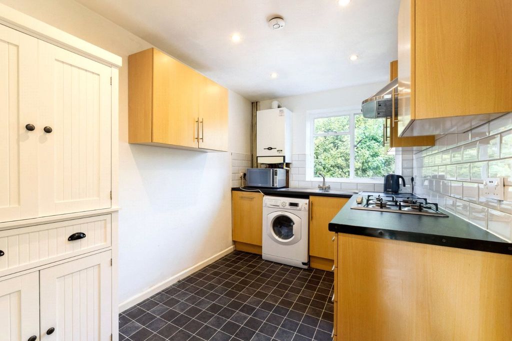 Property photo 2 of 7 Picture No. 05