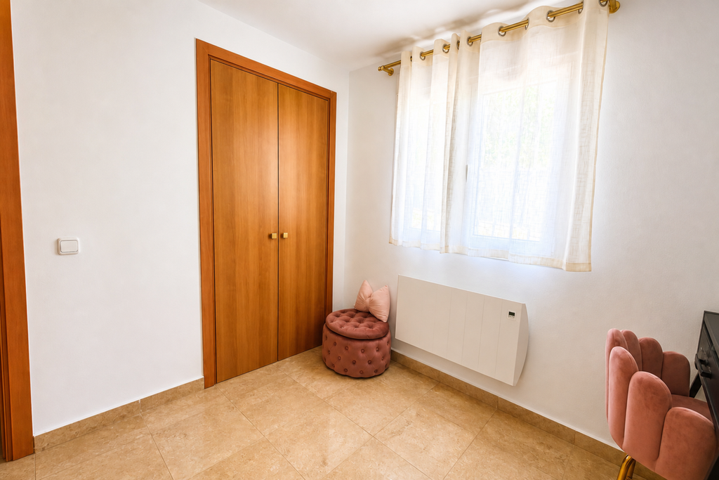 Property photo 3 of 60