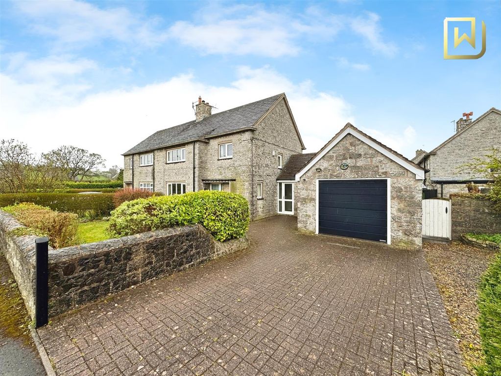 Property photo 1 of 23 Front