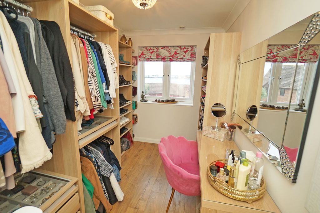 Additional image 37 of 5 bed terraced house for saleSennen Place, Port Solent, Portsmouth PO6