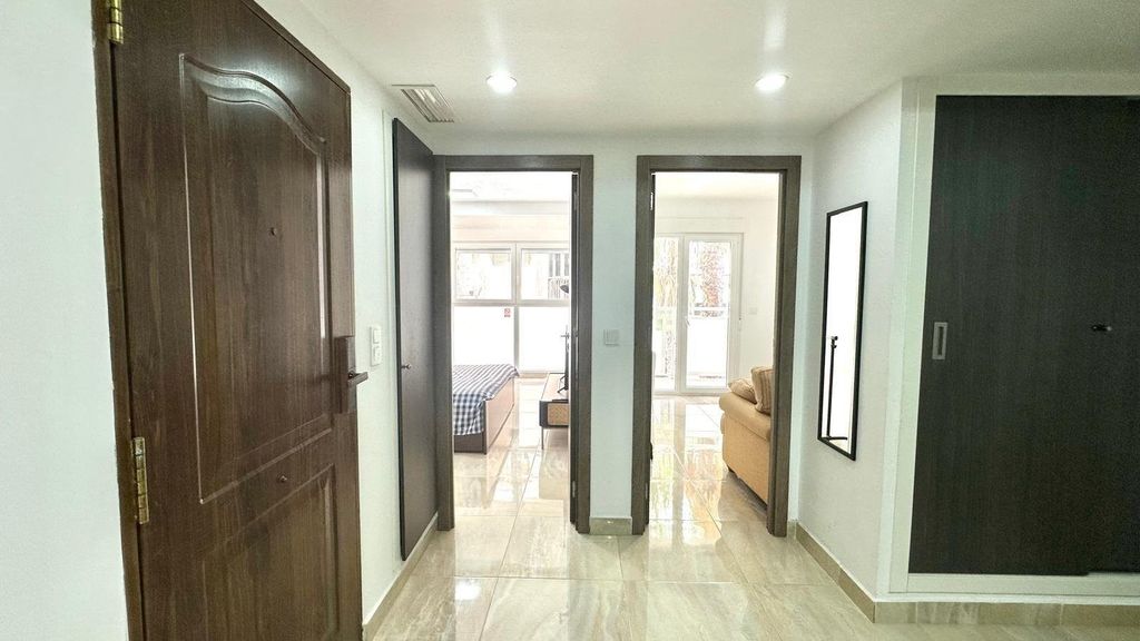 Property photo 3 of 50