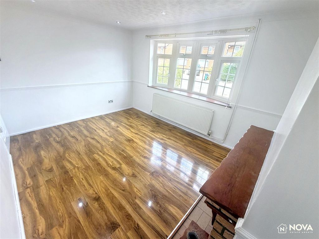 Property photo 3 of 20 Img_0076.Jpg