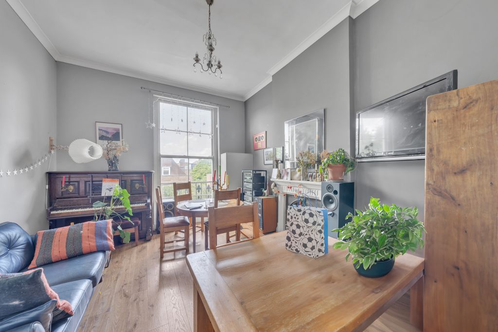 Property photo 2 of 9 Picture No. 05