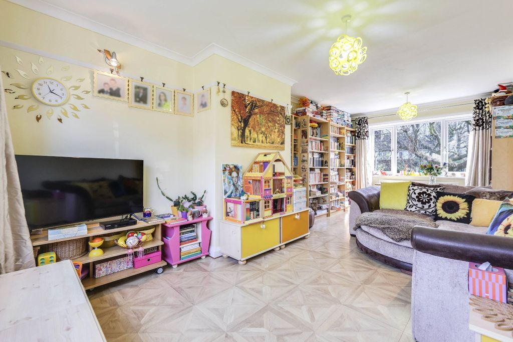 Property photo 2 of 20 Picture No. 02