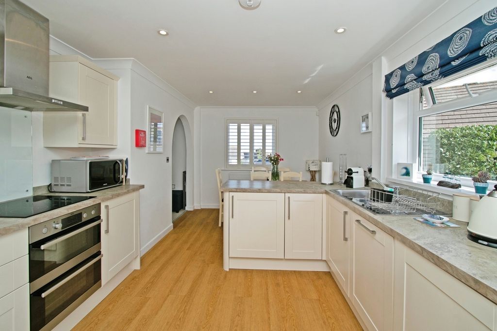 Property photo 3 of 50 Kitchen/Diner