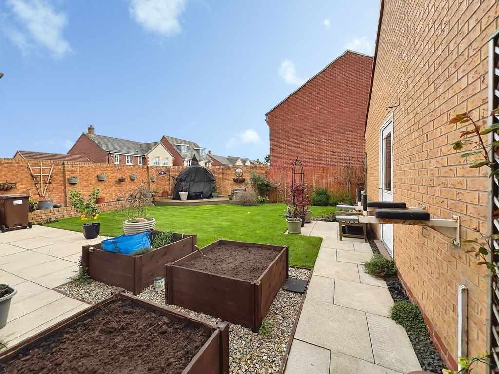 Property photo 2 of 19 Photo 10