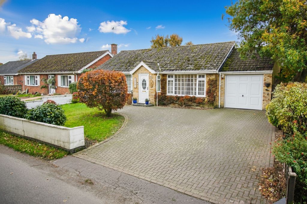 Property photo 1 of 23