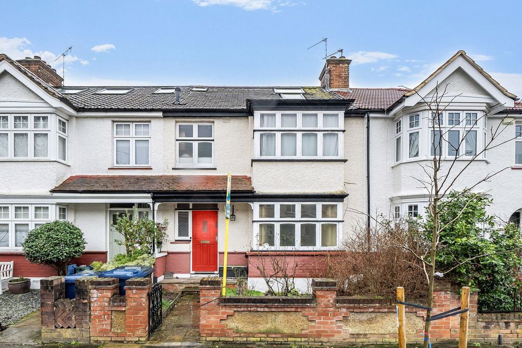 Property photo 1 of 12