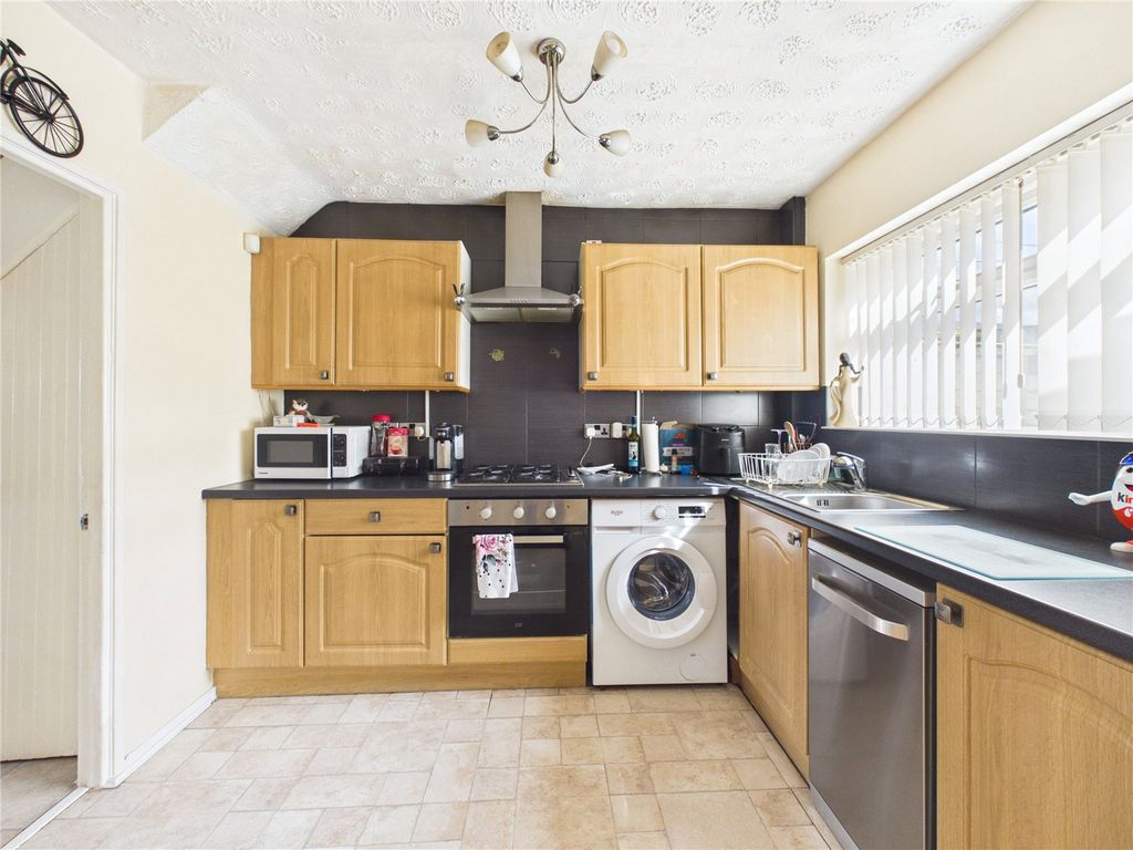 Property photo 3 of 16 Picture No. 04