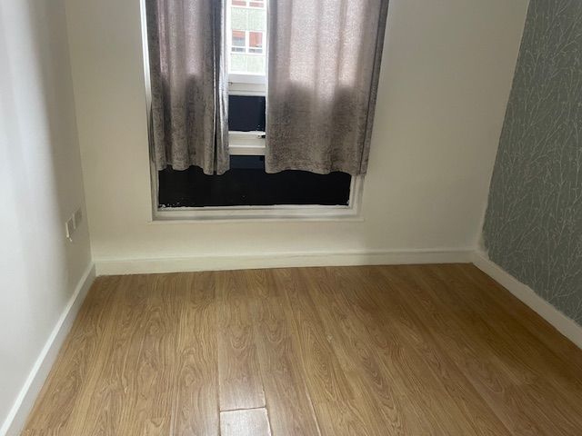 Property photo 1 of 4