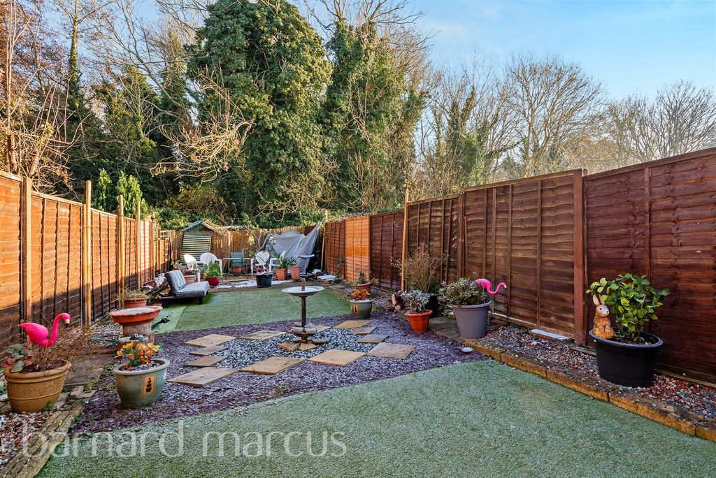 Property photo 2 of 10