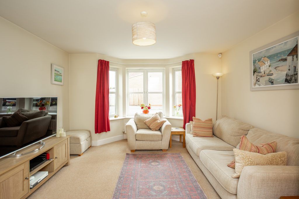 Property photo 2 of 29