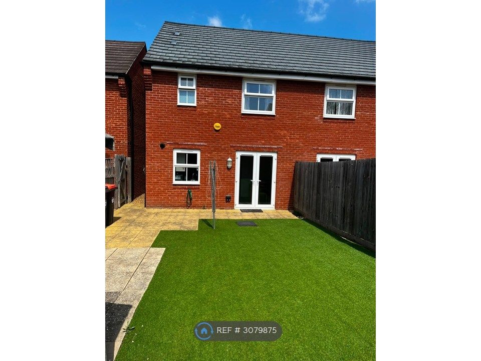 Property photo 2 of 19