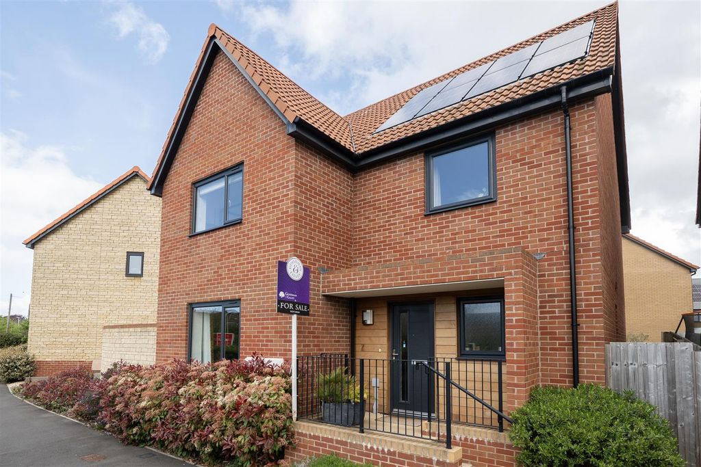 Property photo 1 of 23