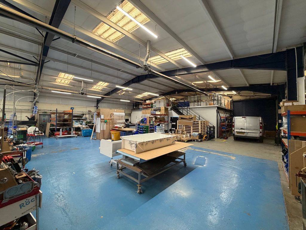 Property photo 2 of 5 Photo 1