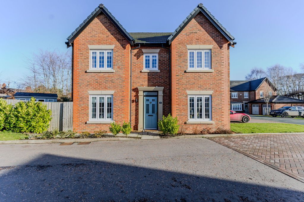 Property photo 1 of 27