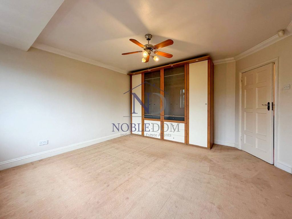 Property photo 2 of 21 Gallery