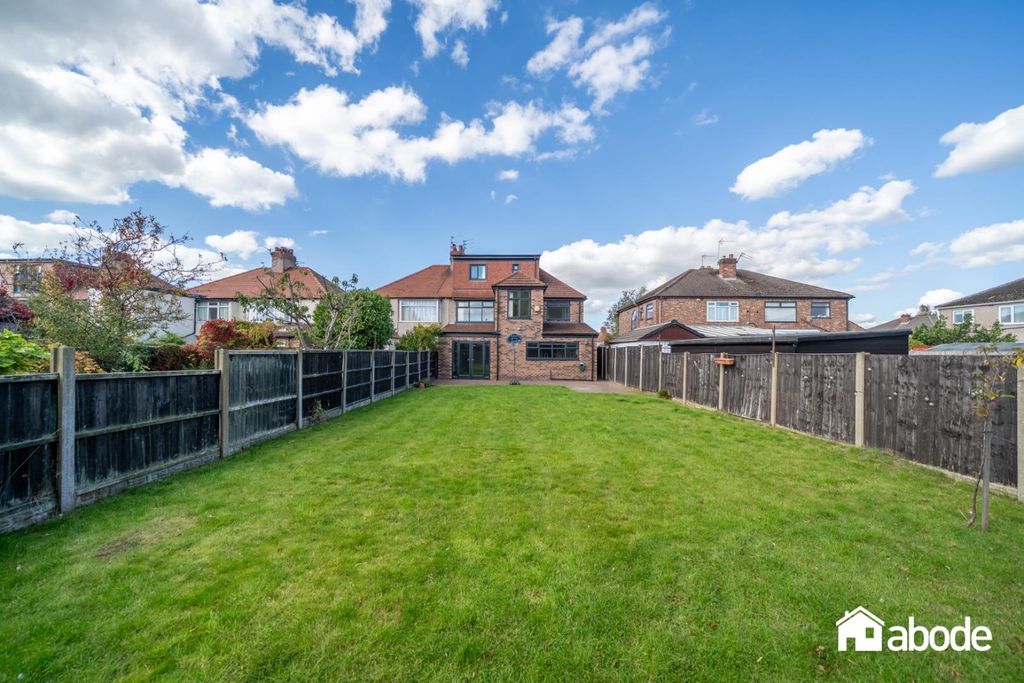 Property photo 2 of 31 Dsc09787-Hdr.Jpg