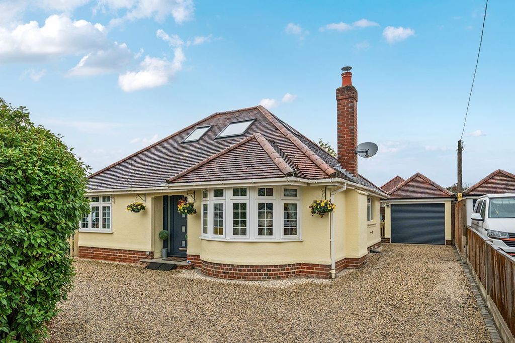 Property photo 1 of 18