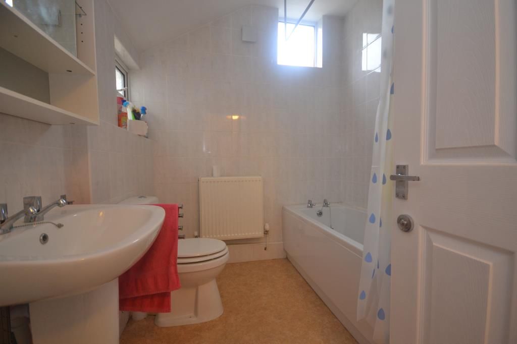 Property photo 3 of 8 Bathroom