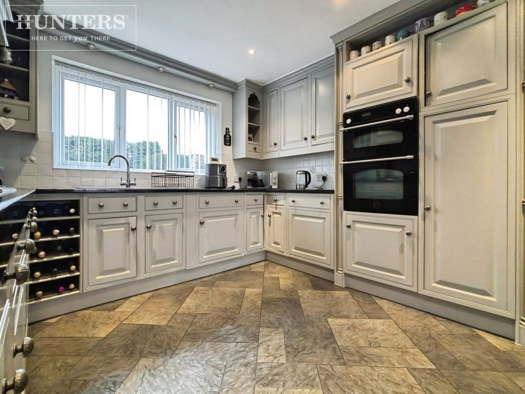 Property photo 3 of 20 Pbox-Img.Jpg