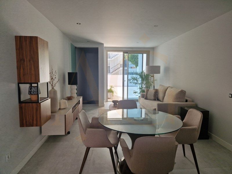 Property photo 3 of 41