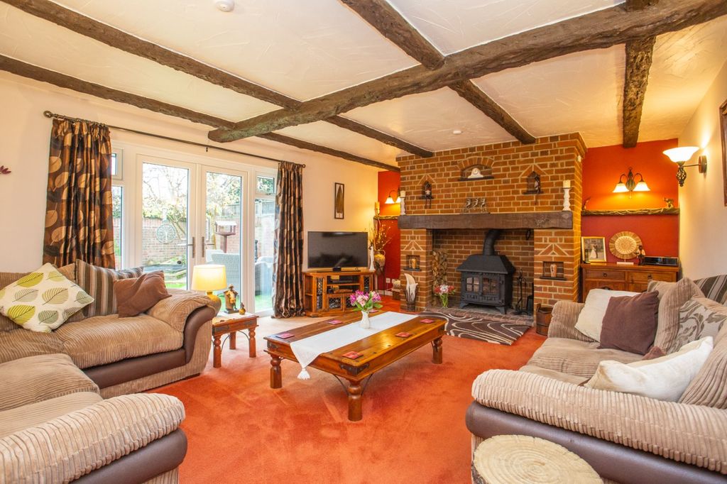 Property photo 2 of 17 Picture 2