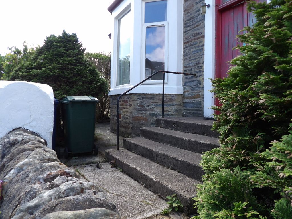 Property photo 2 of 26