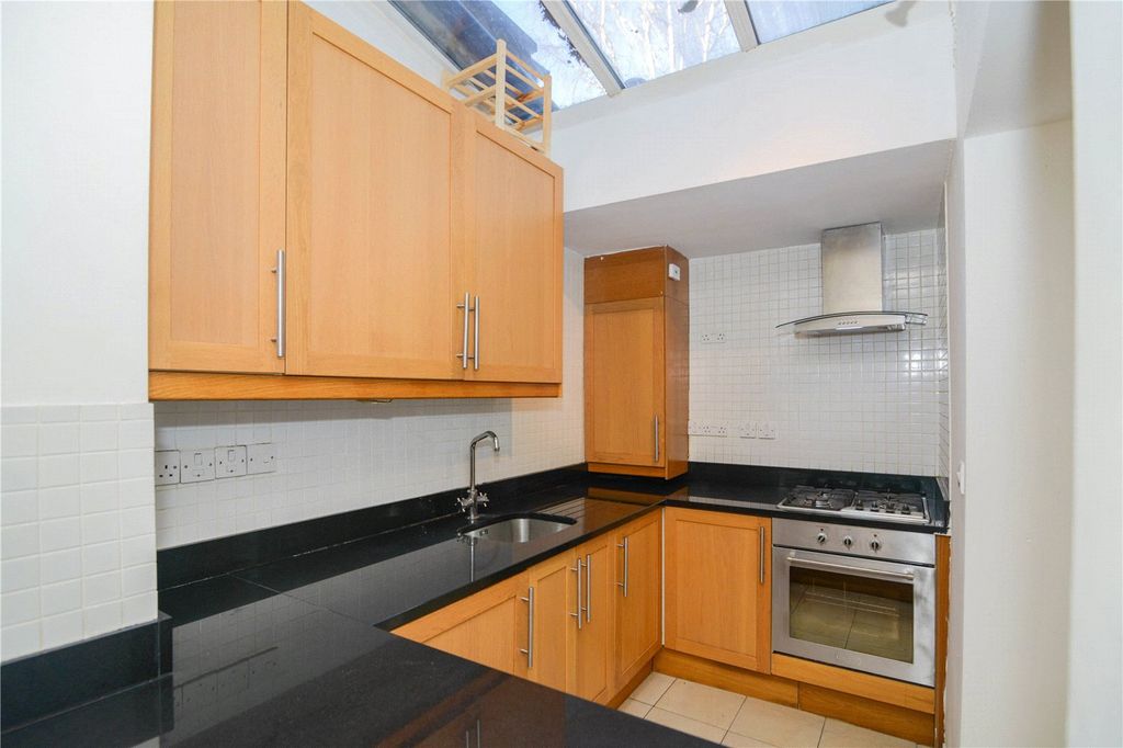 Property photo 3 of 10 Picture No. 03