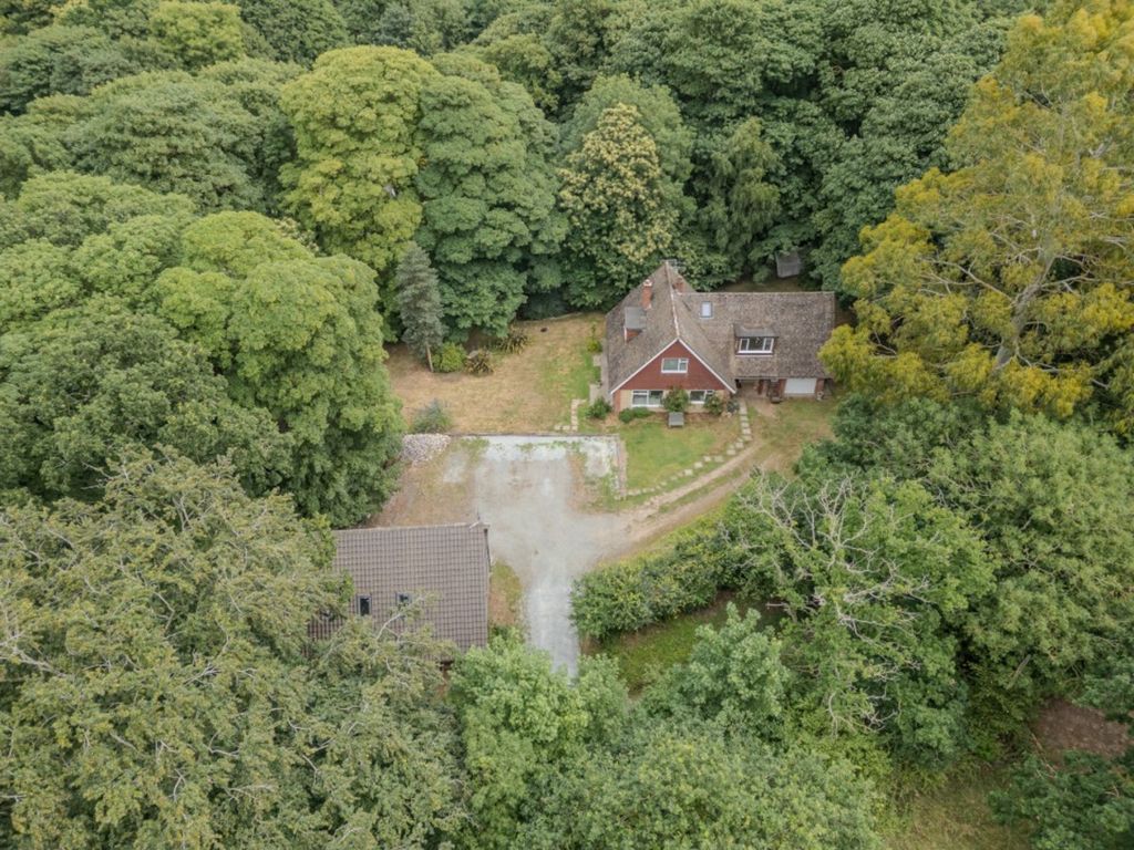 Property photo 1 of 36