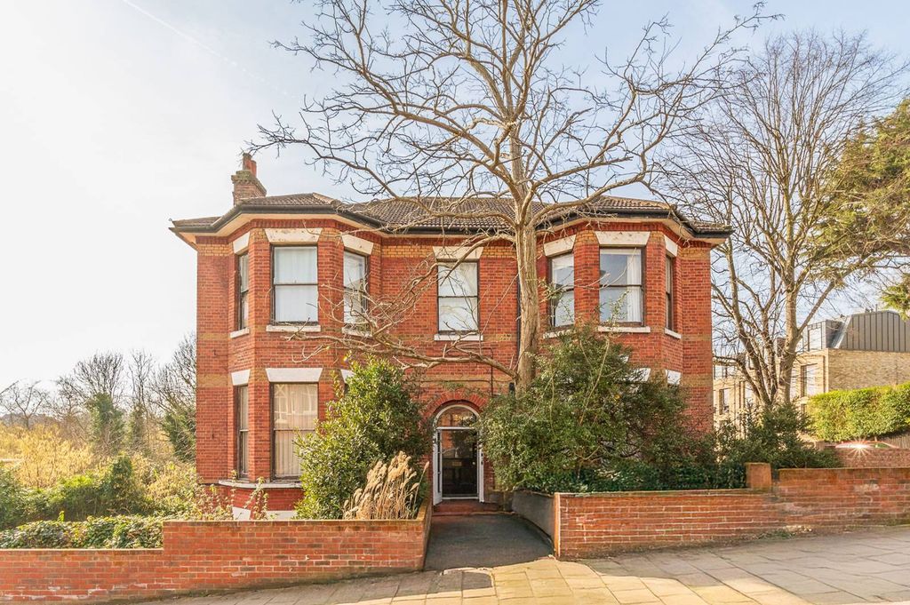 Property photo 2 of 7