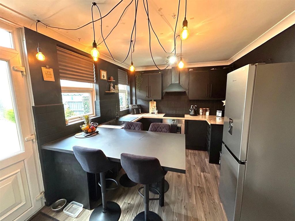 Property photo 3 of 10 6.Jpg