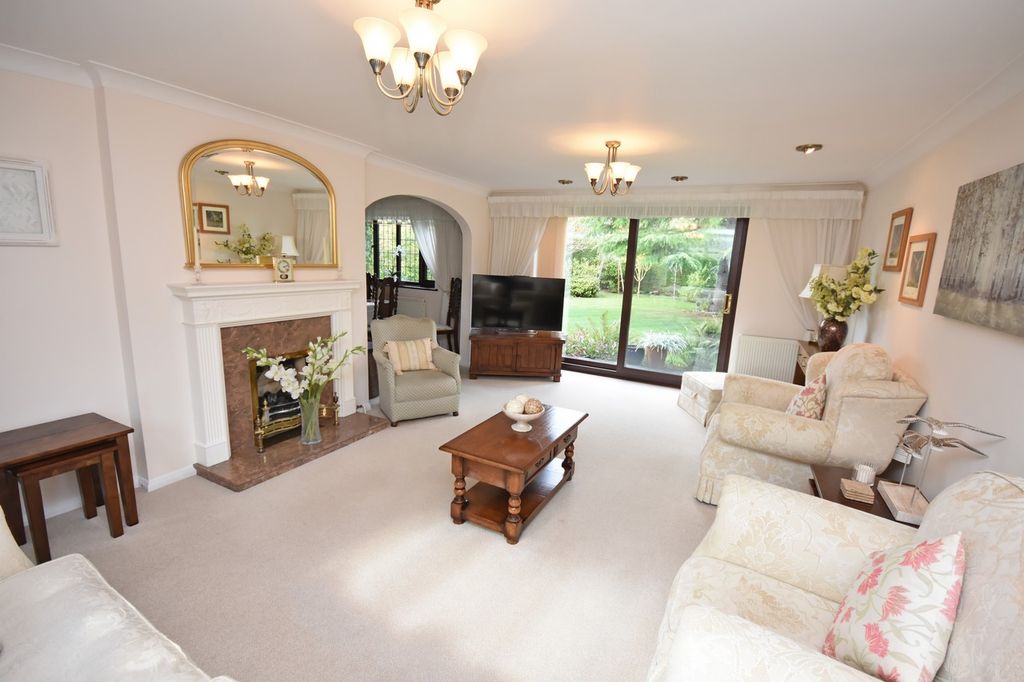 Property photo 3 of 26