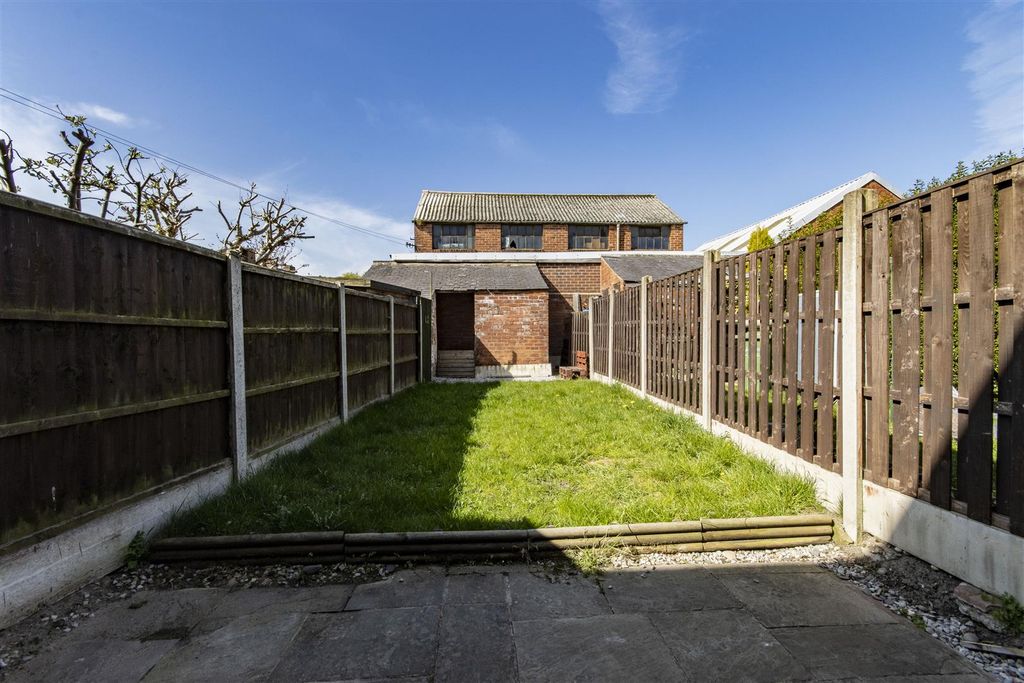 Property photo 3 of 11 Rear Garden
