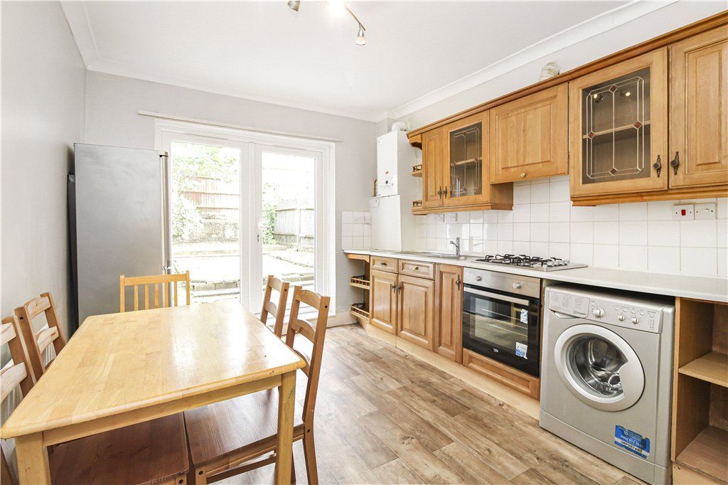 Property photo 2 of 8 Kitchen/Dining Room