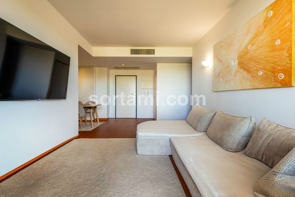 Property photo 3 of 26