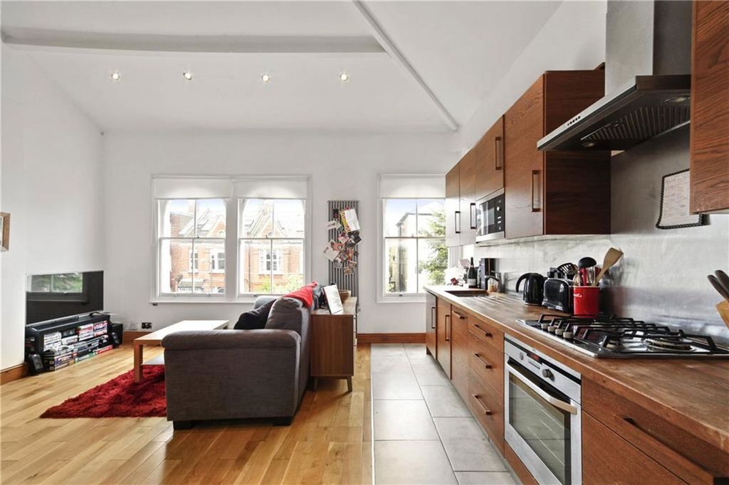 Property photo 1 of 5
