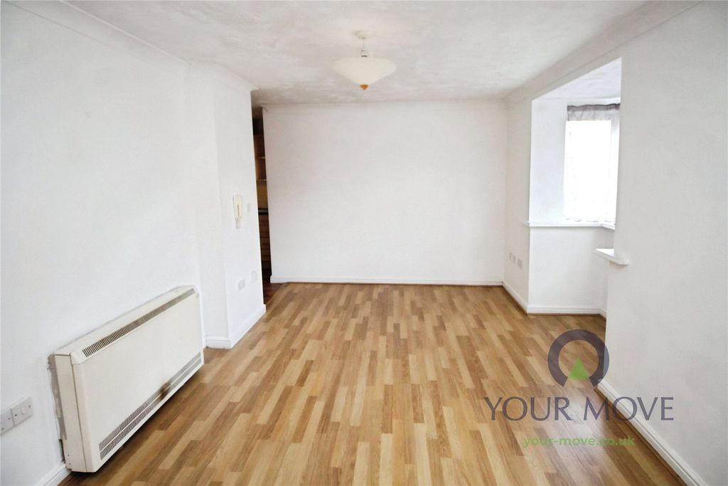 Property photo 2 of 7 Lounge