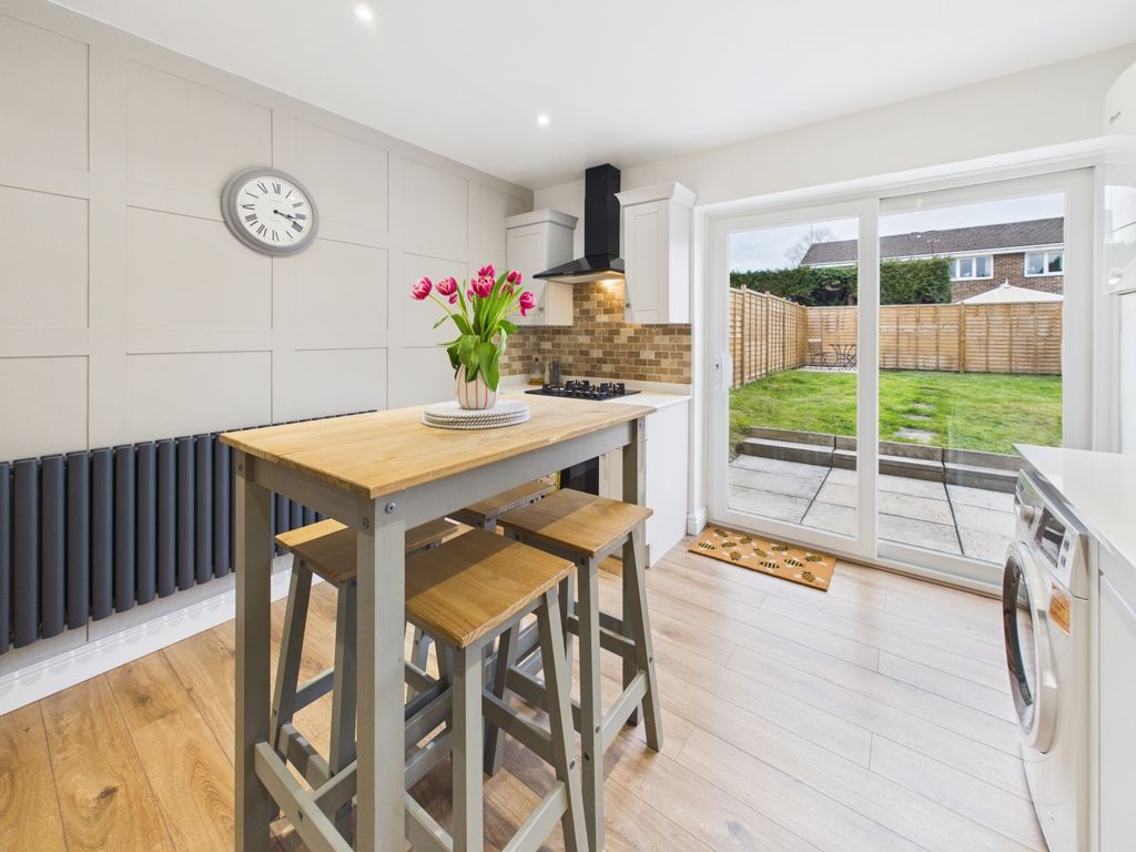 Property photo 3 of 19 Cam04789G0-Pr0047-Still009