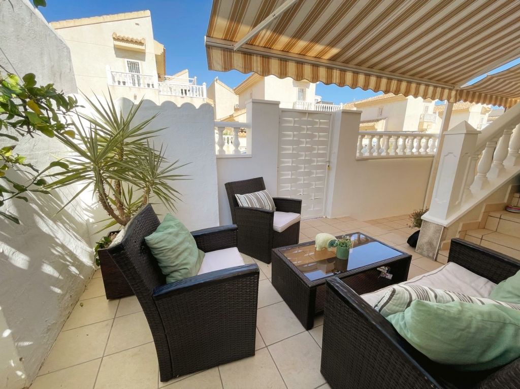 Property photo 3 of 20