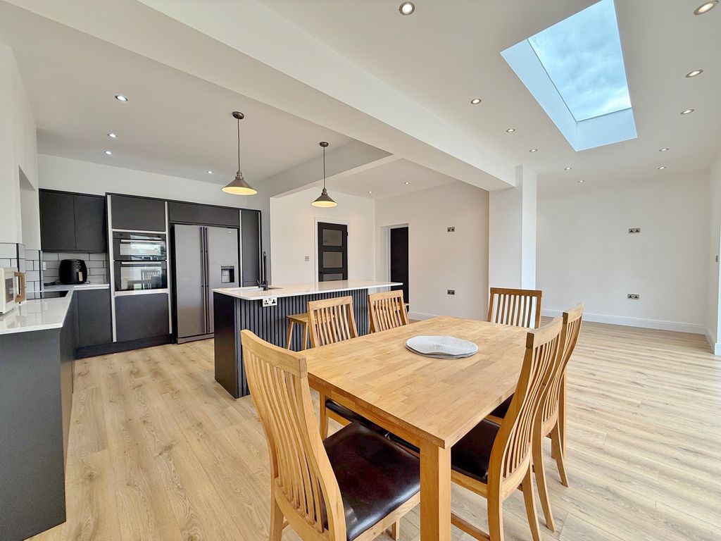 Additional image 15 of 3 bed semi-detached house for saleAberdare Avenue, Drayton, Portsmouth PO6