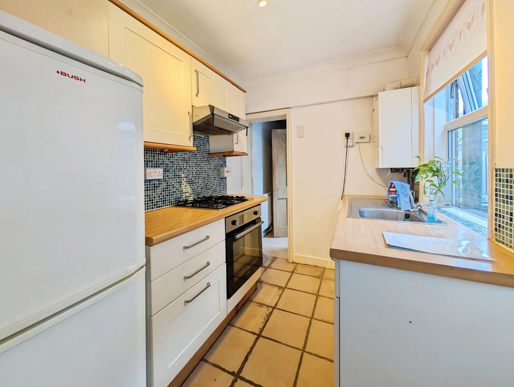 Property photo 3 of 11 Image